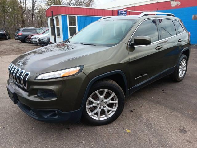 used 2016 Jeep Cherokee car, priced at $6,237