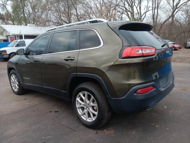 used 2016 Jeep Cherokee car, priced at $6,237