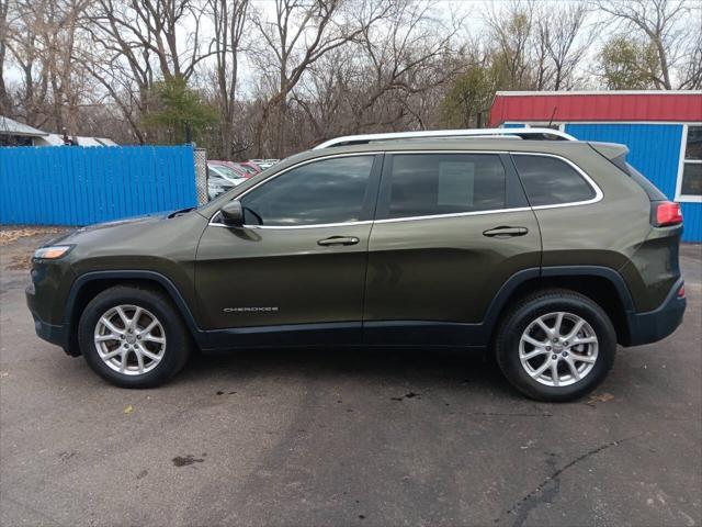 used 2016 Jeep Cherokee car, priced at $6,237