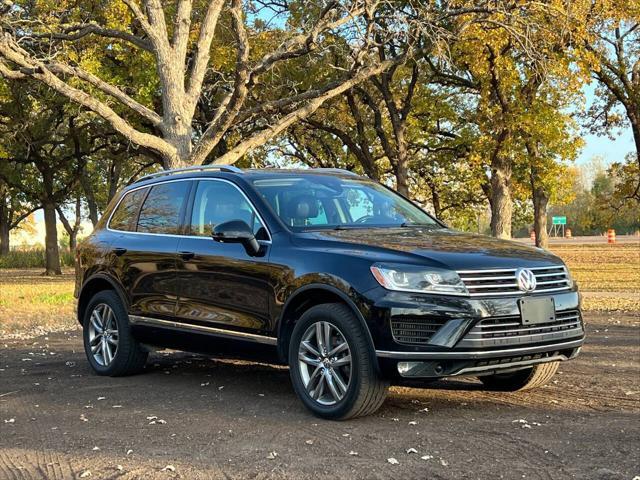 used 2016 Volkswagen Touareg car, priced at $17,950