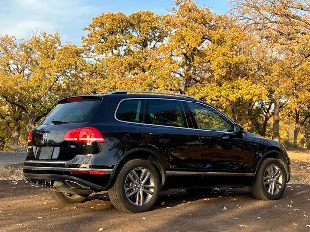 used 2016 Volkswagen Touareg car, priced at $17,950