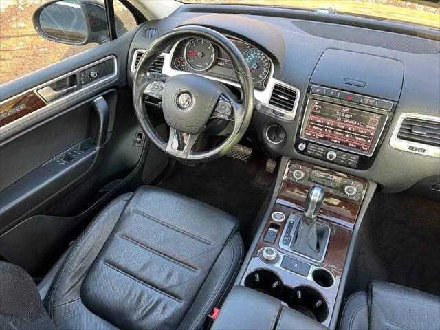 used 2016 Volkswagen Touareg car, priced at $17,950