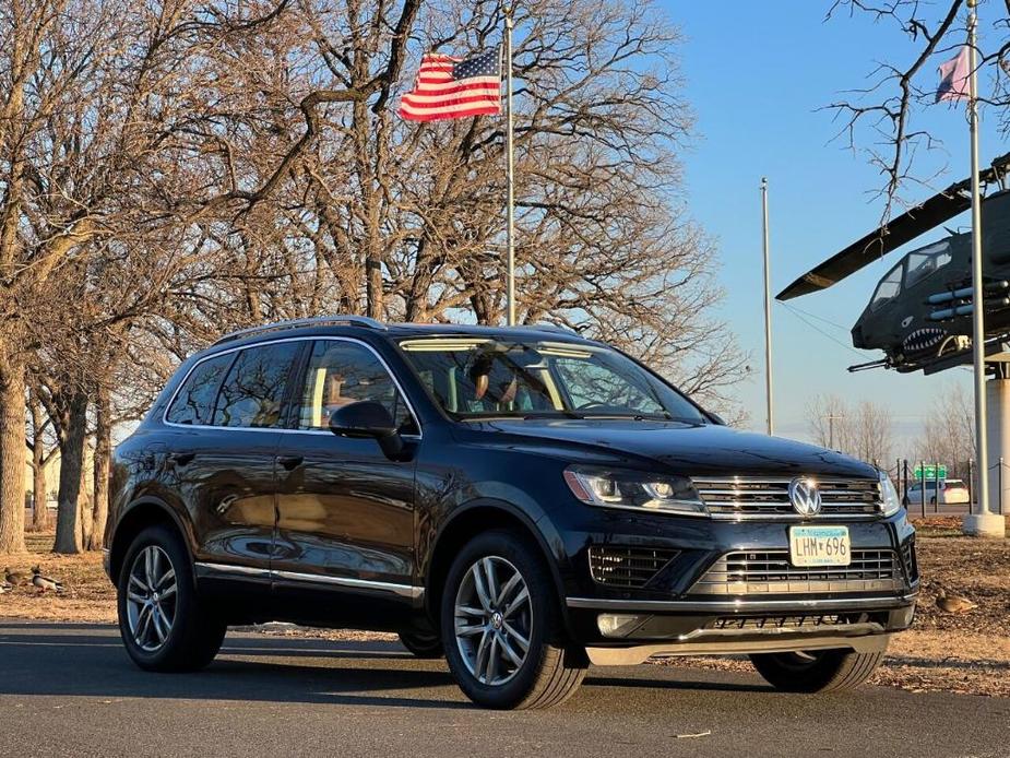 used 2015 Volkswagen Touareg car, priced at $22,500