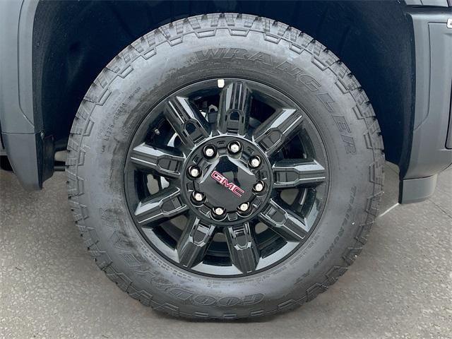 new 2025 GMC Sierra 2500 car, priced at $81,563