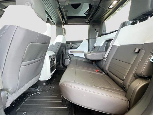 new 2025 GMC HUMMER EV Pickup car, priced at $96,019
