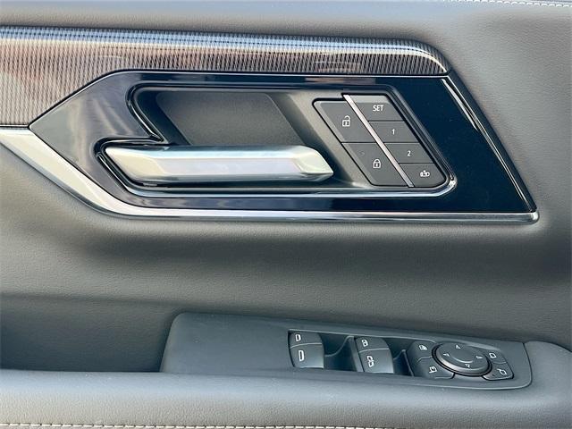 new 2025 GMC Yukon car, priced at $67,615