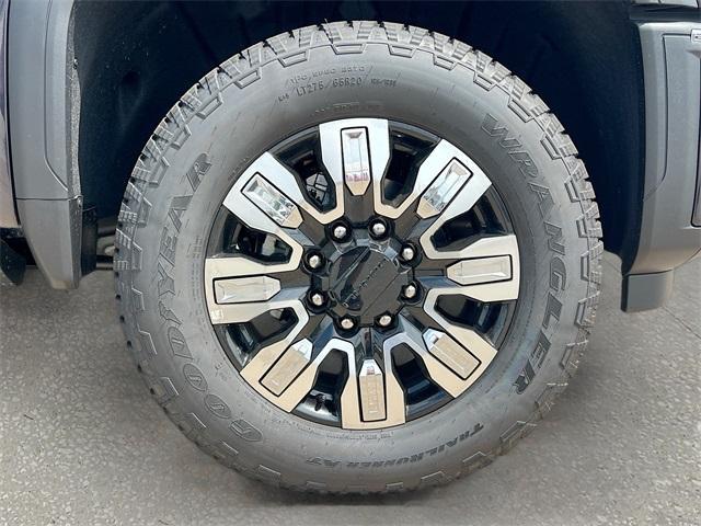 new 2025 GMC Sierra 2500 car, priced at $78,685