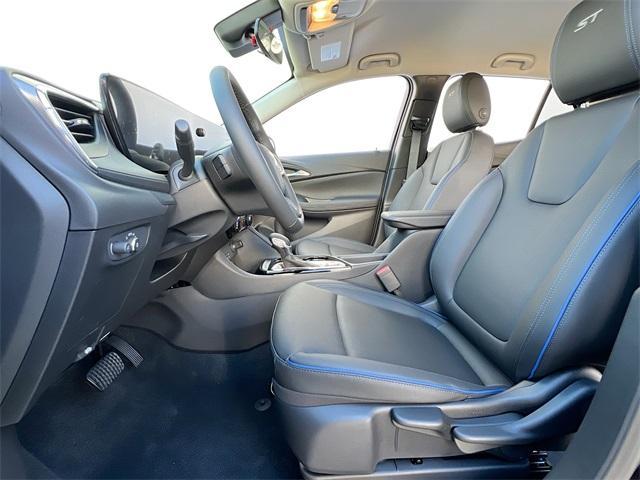 new 2025 Buick Encore GX car, priced at $24,529