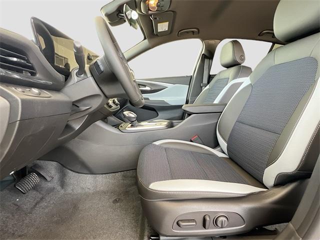 new 2025 Buick Envista car, priced at $26,480
