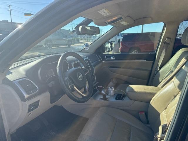 used 2015 Jeep Grand Cherokee car, priced at $9,500