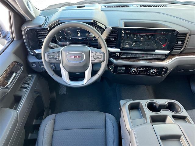 new 2025 GMC Sierra 1500 car, priced at $46,044