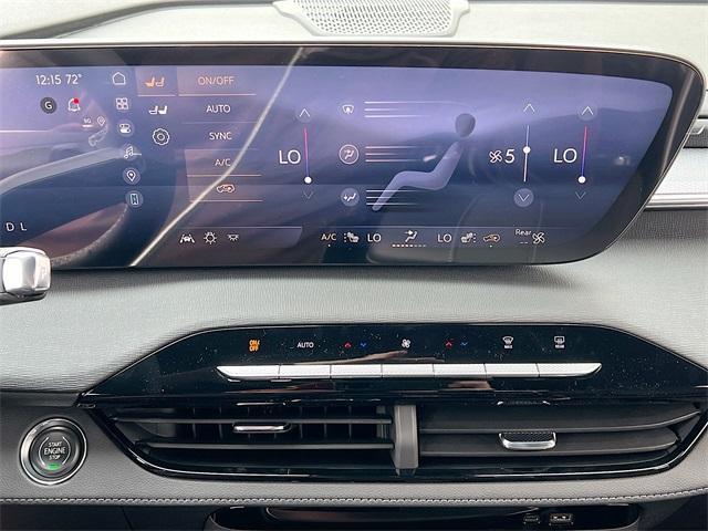 new 2025 Buick Enclave car, priced at $46,222