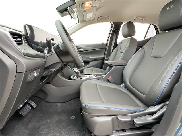 new 2025 Buick Encore GX car, priced at $24,589