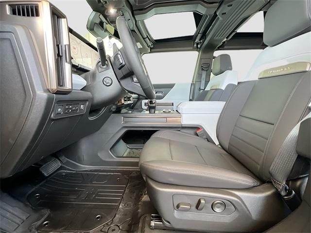 new 2025 GMC HUMMER EV Pickup car, priced at $97,019