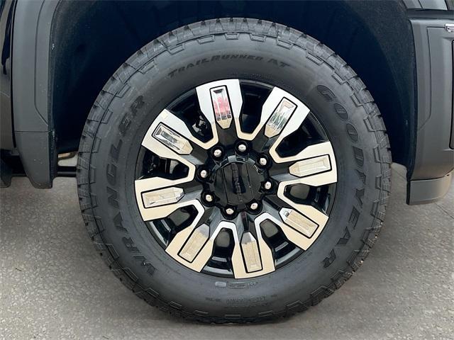 new 2025 GMC Sierra 2500 car, priced at $83,214