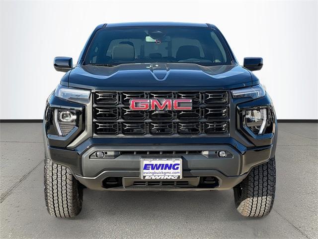 new 2025 GMC Canyon car, priced at $40,002