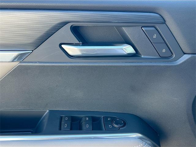 new 2026 GMC Acadia car, priced at $48,543