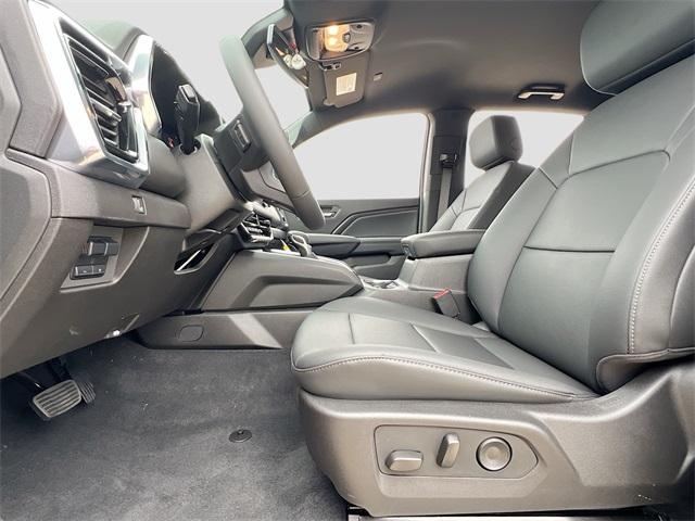 new 2025 GMC Canyon car, priced at $44,897