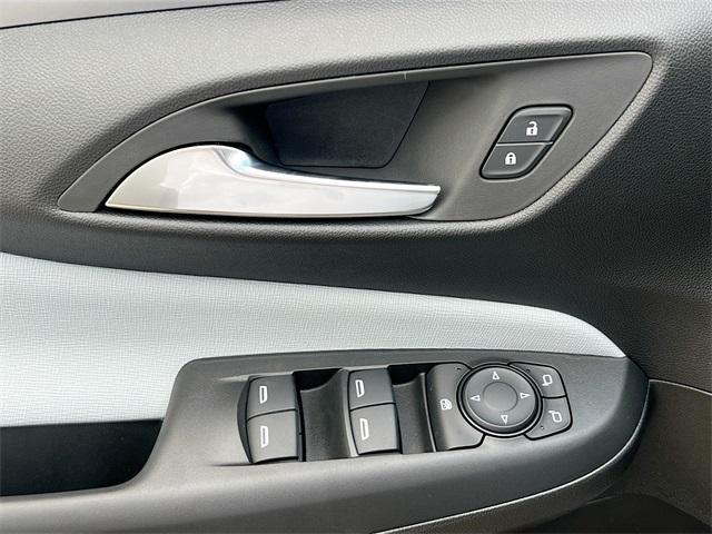 new 2025 Buick Envista car, priced at $26,975