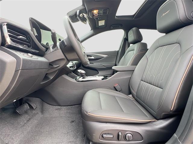 new 2025 Buick Envista car, priced at $30,433