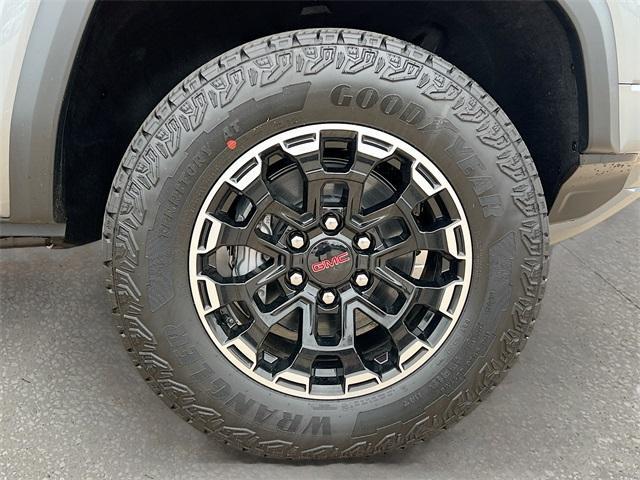 new 2026 GMC Canyon car, priced at $46,325