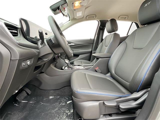 new 2025 Buick Encore GX car, priced at $24,529