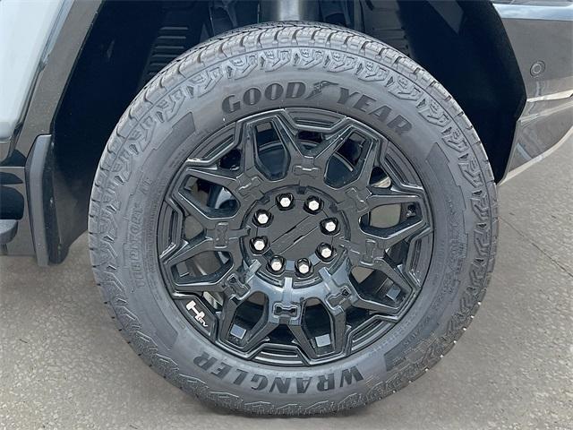 new 2025 GMC HUMMER EV SUV car, priced at $88,370
