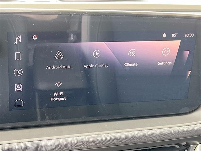 new 2025 Buick Envista car, priced at $24,374