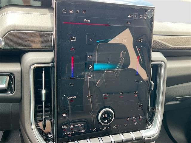 new 2025 GMC Yukon XL car, priced at $74,015