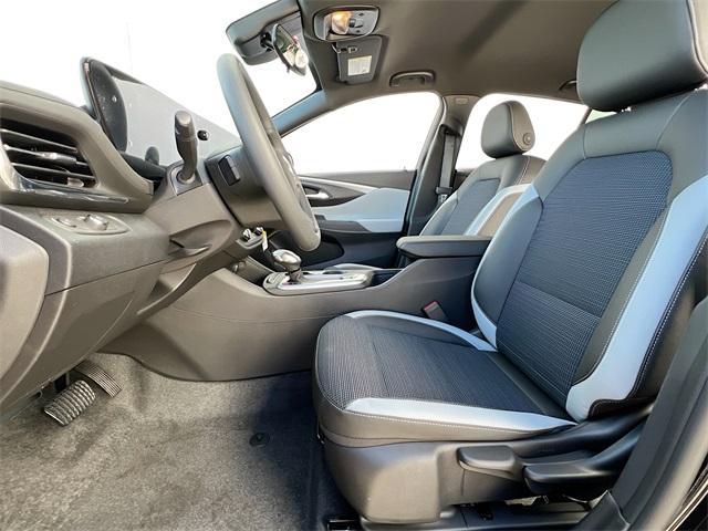 new 2025 Buick Envista car, priced at $21,994