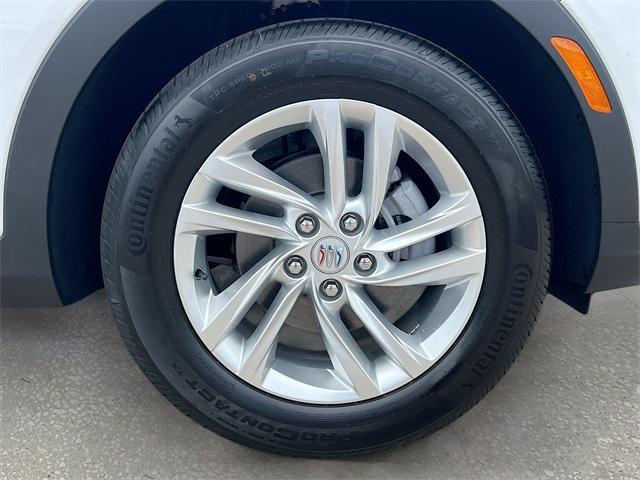 new 2025 Buick Envista car, priced at $23,879