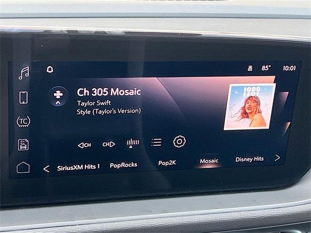 new 2025 Buick Envista car, priced at $26,480