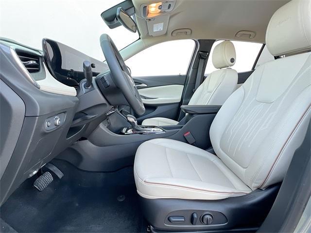 new 2025 Buick Encore GX car, priced at $29,289