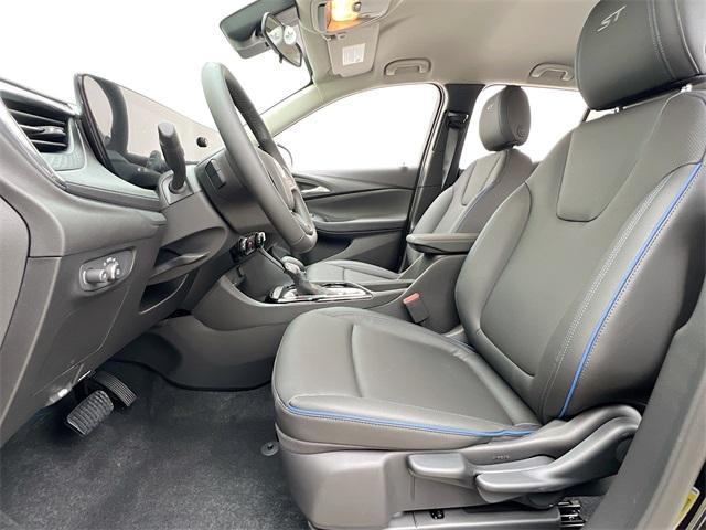 new 2025 Buick Encore GX car, priced at $24,529