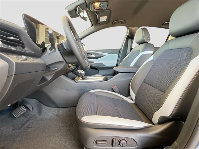 new 2025 Buick Envista car, priced at $23,184