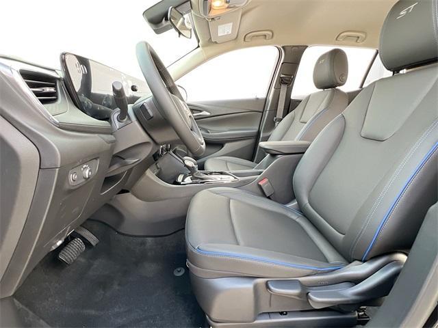 new 2025 Buick Encore GX car, priced at $24,589