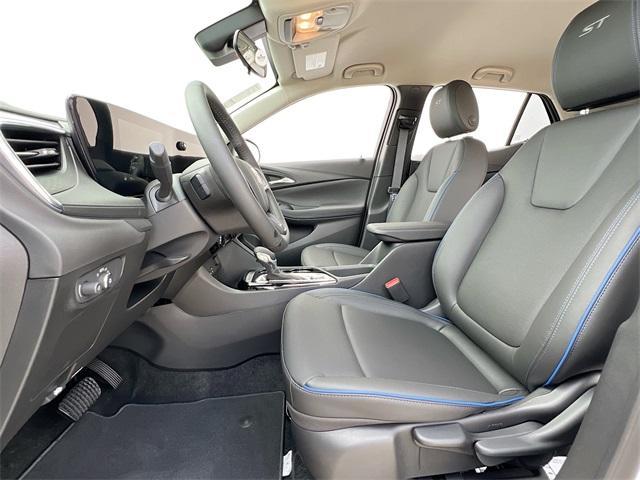 new 2025 Buick Encore GX car, priced at $24,094