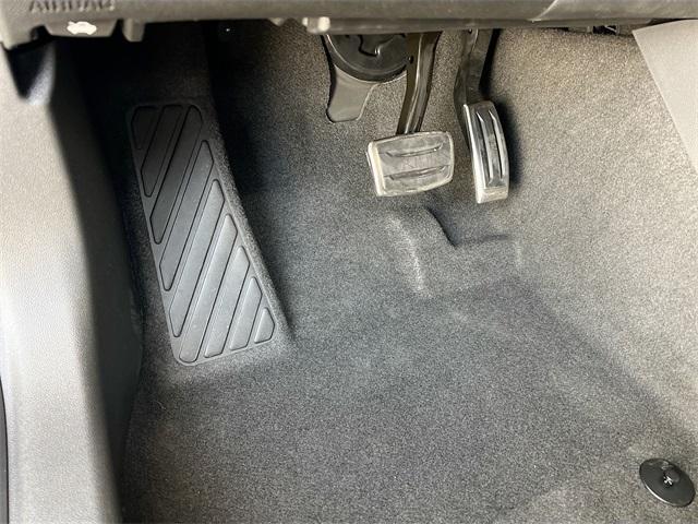 new 2025 Buick Envision car, priced at $35,735