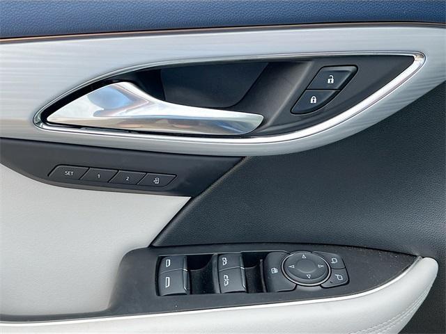 new 2025 Buick Envision car, priced at $40,544