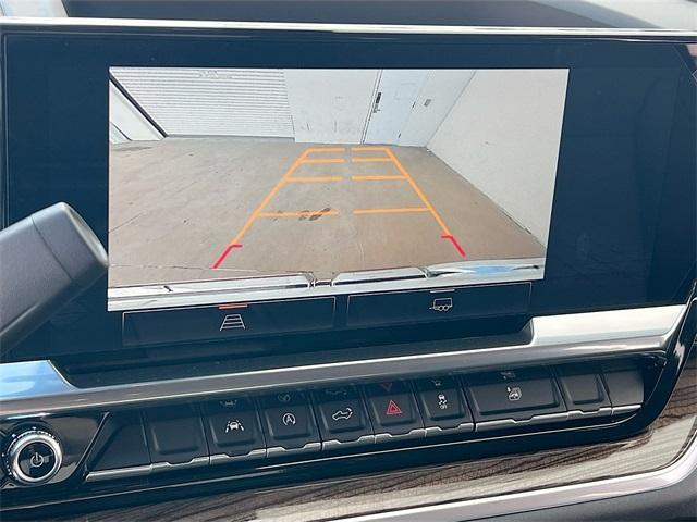 new 2026 GMC Sierra 1500 car, priced at $43,992