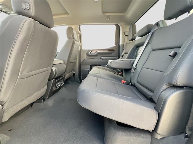 new 2026 GMC Sierra 1500 car, priced at $43,992
