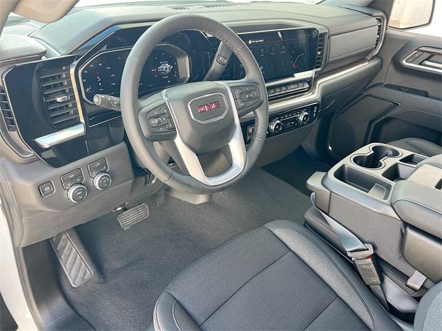 new 2026 GMC Sierra 1500 car, priced at $43,992
