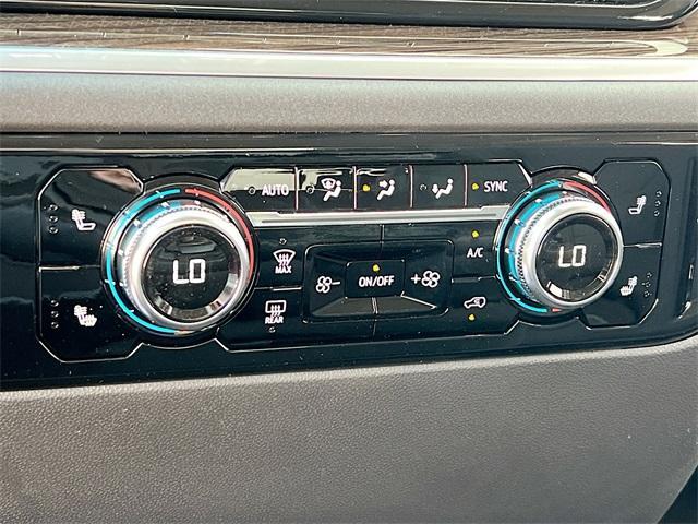 new 2026 GMC Sierra 1500 car, priced at $43,992