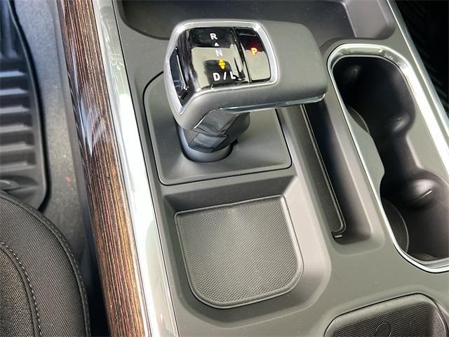 new 2026 GMC Sierra 1500 car, priced at $48,444