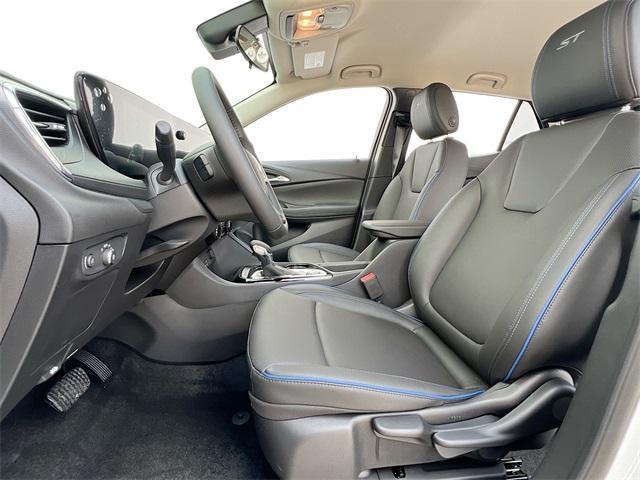 new 2025 Buick Encore GX car, priced at $24,094