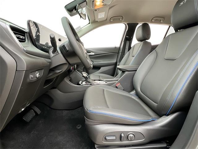 new 2025 Buick Encore GX car, priced at $25,524