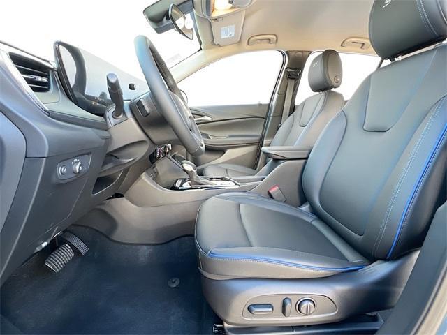 new 2025 Buick Encore GX car, priced at $25,524