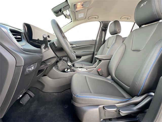 new 2025 Buick Encore GX car, priced at $23,389