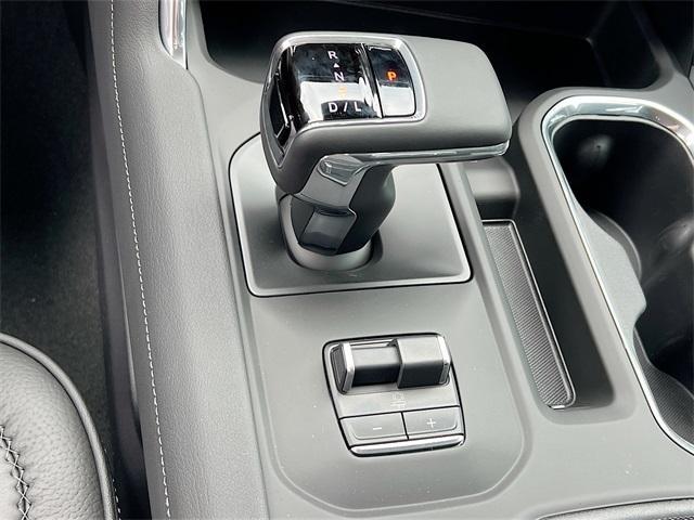 new 2025 GMC Sierra 1500 car, priced at $58,605