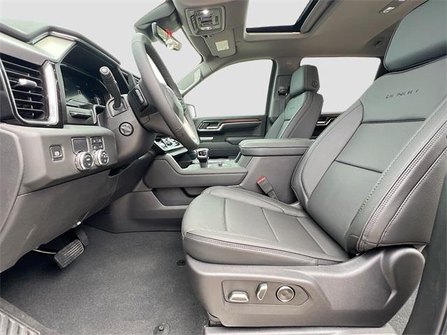 new 2025 GMC Sierra 1500 car, priced at $58,605
